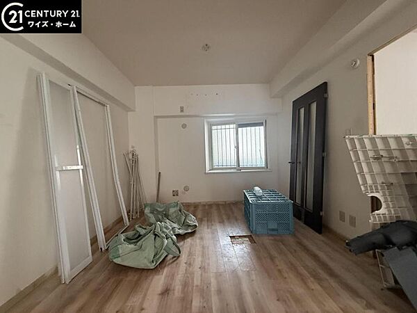 【洋室：6帖】あなたの家具が映える、洗練された住空間へ。