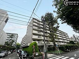 東京都港区南青山6丁目