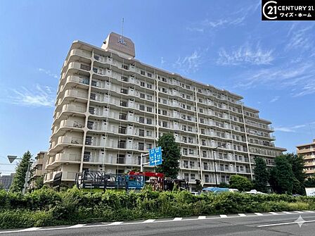【外観】住む人がいつまでも心地良さを感じ続けられる多様な住空間を創造します。