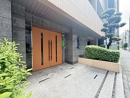 毎日の暮らしに寄り添う、優しい雰囲気の外観が魅力です。