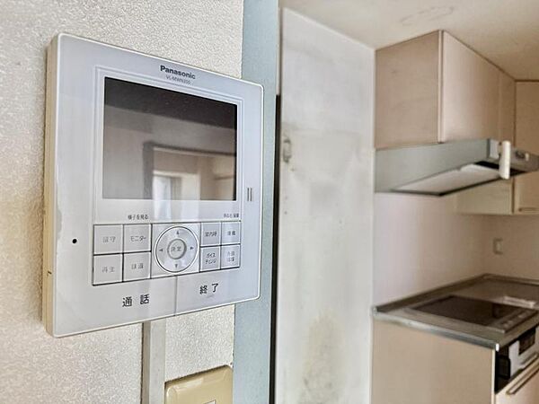 【TVインターホン】防犯面でも安心できるTV付インターホン。