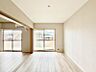 室内：【洋室：5.4帖】快適さを追求した間取り設計　趣味や癒しの自由空間をお過ごしになれます