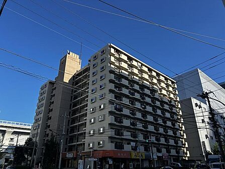 【外観】堂々とした佇まいが安心感を与えます。