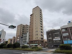 東京都文京区本駒込6丁目