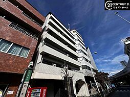 東京都港区南麻布4丁目