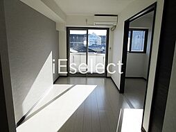 プラージュ幕張 1階1LDKのリビング/ダイニング