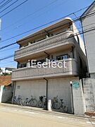 稲毛駅より徒歩10分 築22年3ヶ月 3階建の賃貸物件