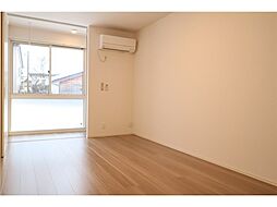 カーサシエロ 107 1階ワンルームのリビング/ダイニング