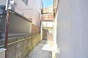 神崎川駅より徒歩8分 築47年7ヶ月 1階建の賃貸物件
