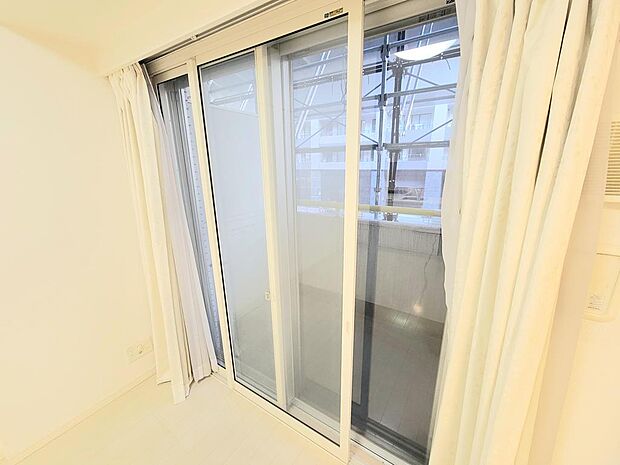 全居室の窓が2重サッシとなっています。防音性能・断熱性能の高い仕様となっています