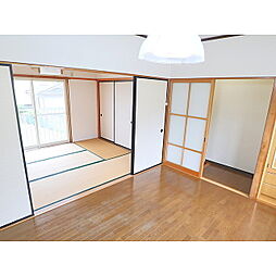 ファミール牛牧 1階3Kのリビング/ダイニング