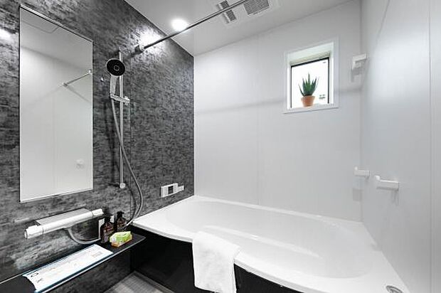 【選べるメーカー】リクシルAX/アクセントパネルや浴槽の形などを選択できます。/建築プラン例(内観同仕様)/建物面積:89.43m2/建物価格:2150万円