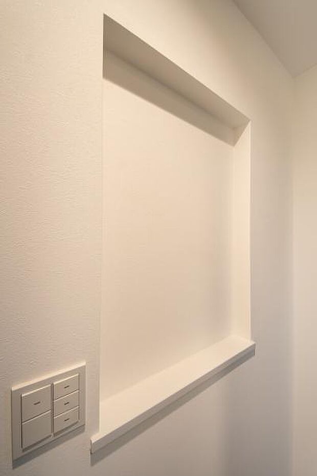 ニッチ/玄関スペースを装飾できるニッチ。簡素になりがちな玄関のインテリアを楽しめます。