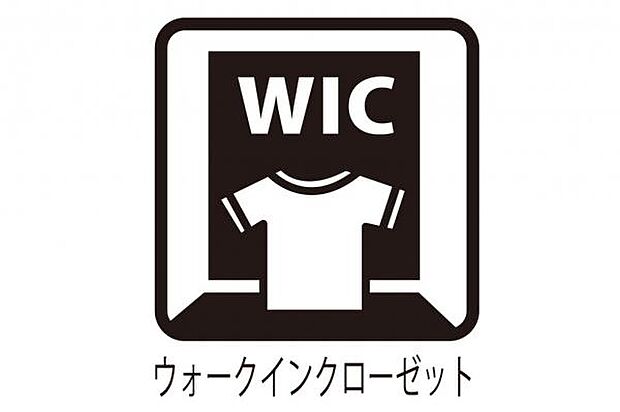 大容量の収納スペースは衣類の他にも場所をとるカバンや帽子、散らかりがちな小物類もすっきりと整理できます