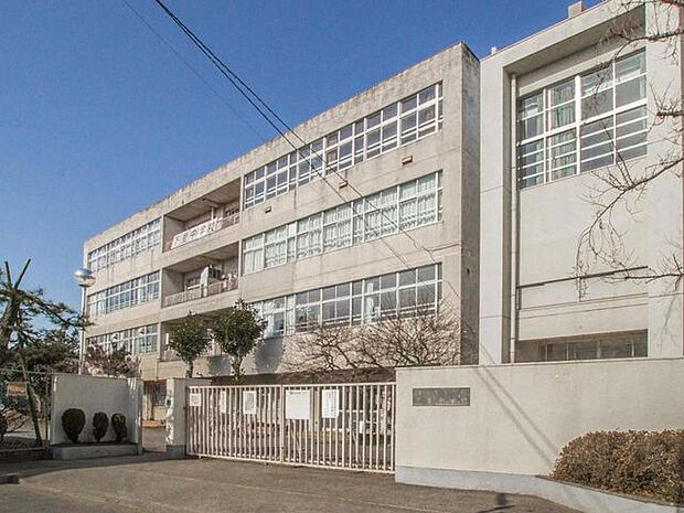 東久留米市立下里中学校 1504m