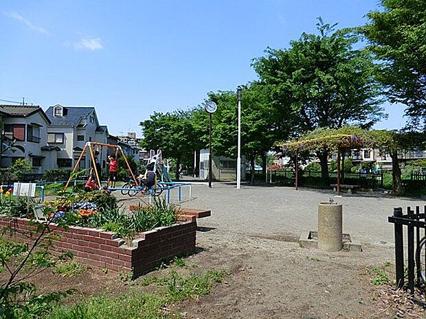 野寺公園 220m