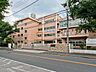 周辺：東村山市立東村山第五中学校 徒歩8分。 600m