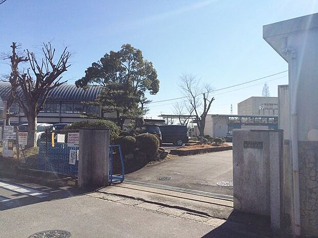 松原小学校 600m