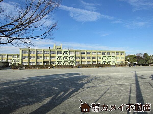 市立栄小学校