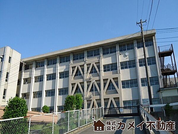 市立栄中学校