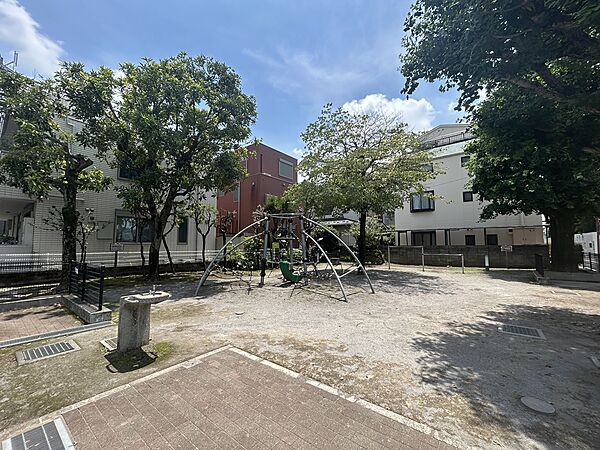 五小前公園