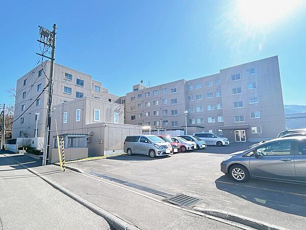 apartment 北海道札幌市手稲区稲穂二条2丁目5-1
地図を見る