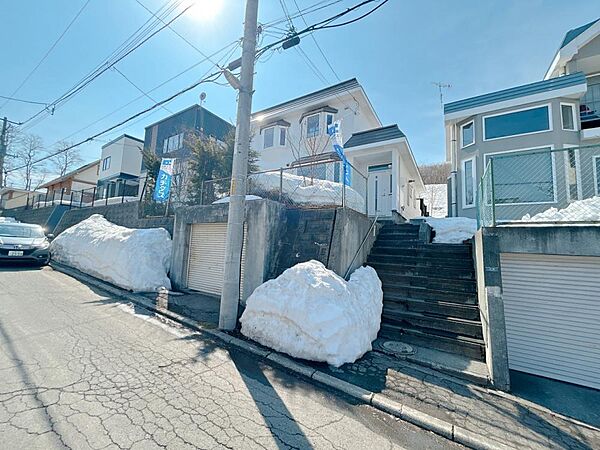 外観：301000100240