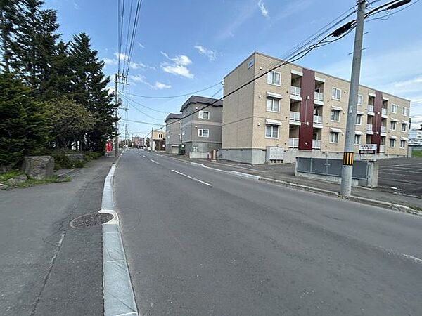 【外観】前面道路です。