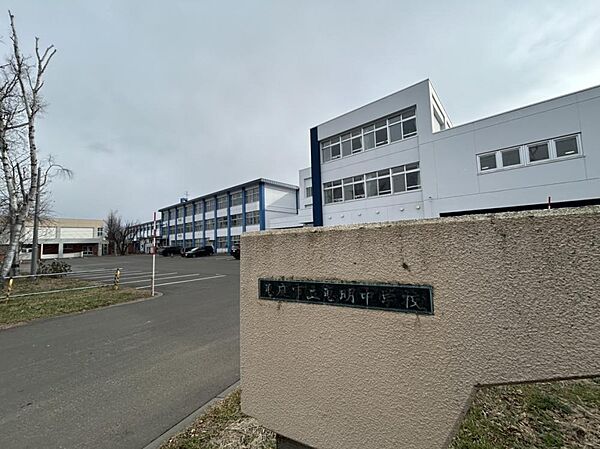 detached 北海道恵庭市和光町4丁目5-6
地図を見る