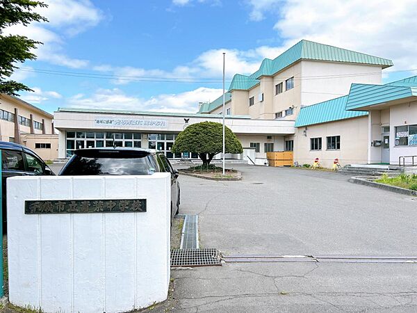 detached 北海道千歳市弥生3丁目11-2
地図を見る