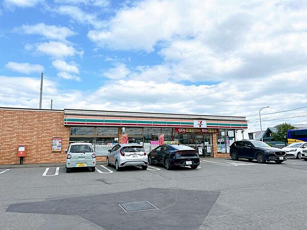 detached 北海道千歳市弥生3丁目11-2
地図を見る