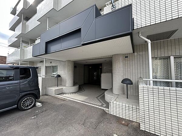 detached 北海道札幌市白石区北郷一条１丁目５番１３号