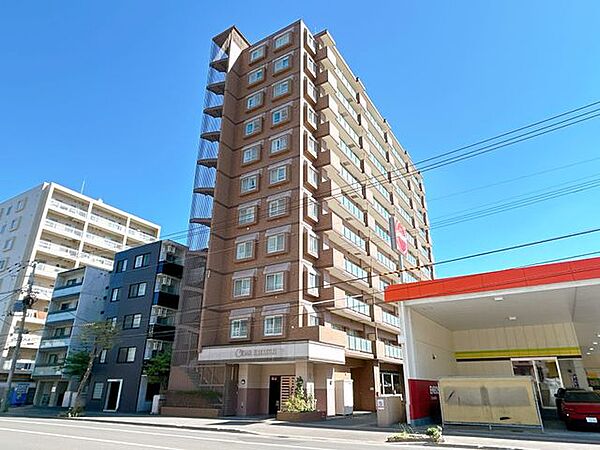 価格には消費税を含みます。自社物件につき随時ご案内可能。内覧希望の方はお電話ください。