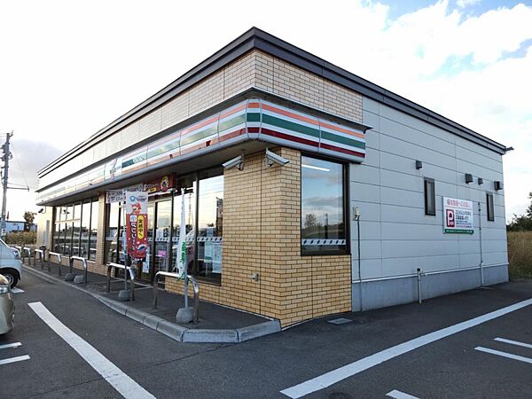 detached 北海道岩見沢市七条西19丁目1-14
地図を見る