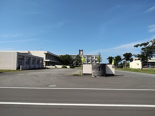 detached 北海道美唄市西三条南4丁目2-17
地図を見る