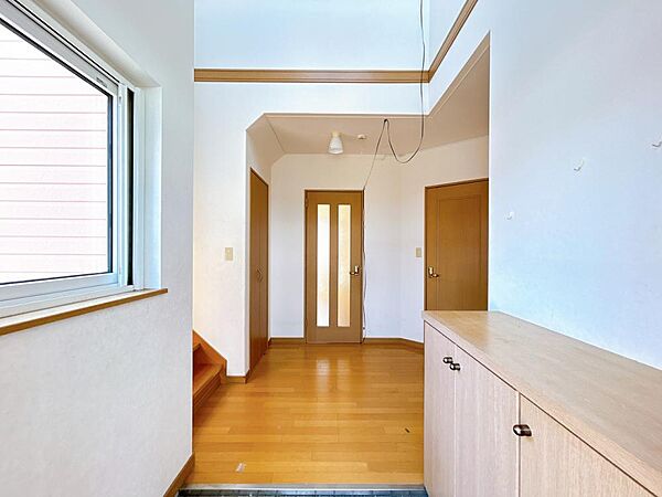 detached 北海道岩見沢市北六条西19丁目4-15
地図を見る