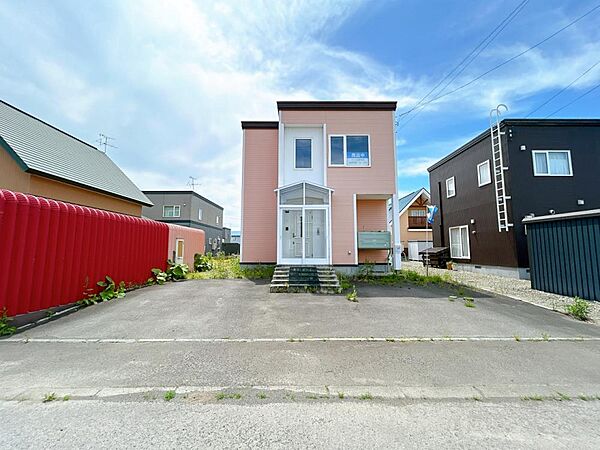 detached 北海道岩見沢市北六条西19丁目4-15
地図を見る