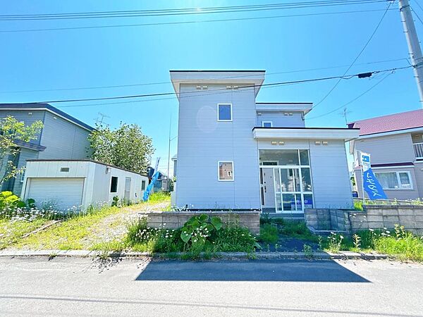 detached 北海道空知郡南幌町西町2丁目6-14
地図を見る