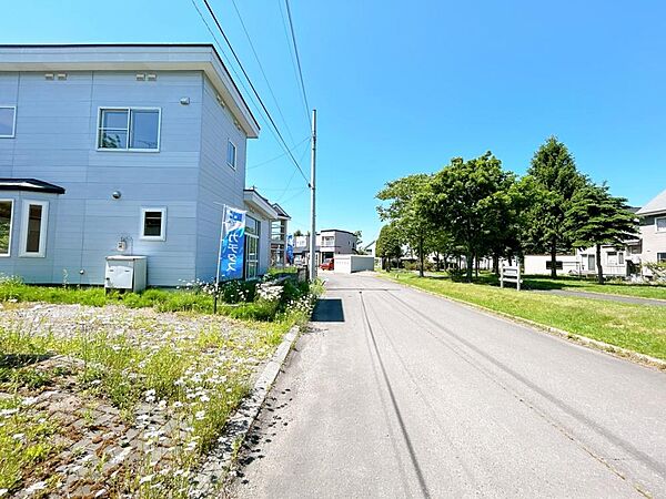 detached 北海道空知郡南幌町西町2丁目6-14
地図を見る