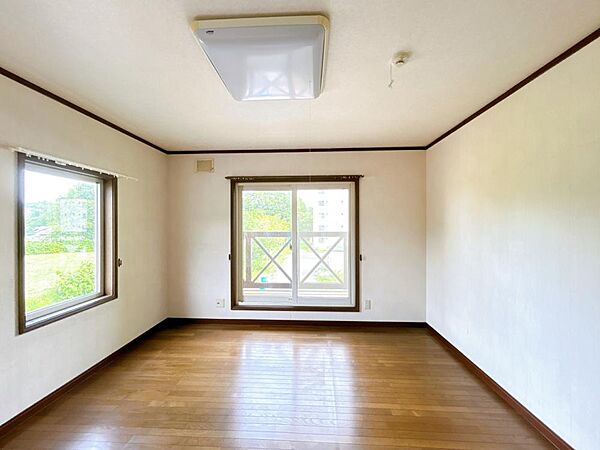 detached 北海道三笠市美園町70-49
地図を見る
