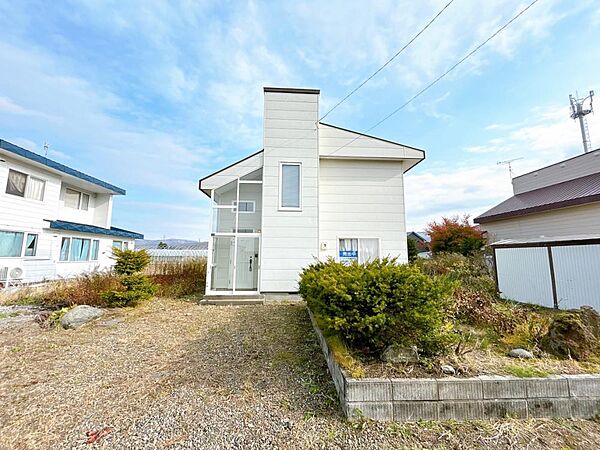 detached 北海道岩見沢市南町八条２丁目２番１２