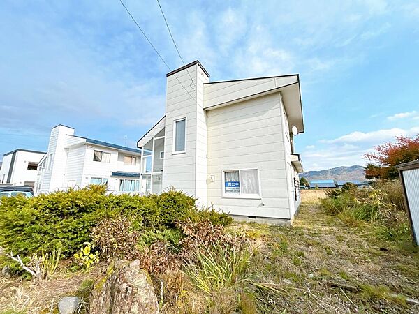 detached 北海道岩見沢市南町八条２丁目２番１２