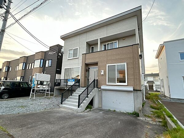 detached 北海道深川市西町15-13
地図を見る
