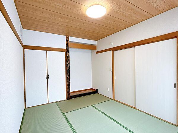 detached 北海道空知郡上富良野町本町5丁目3-44
地図を見る