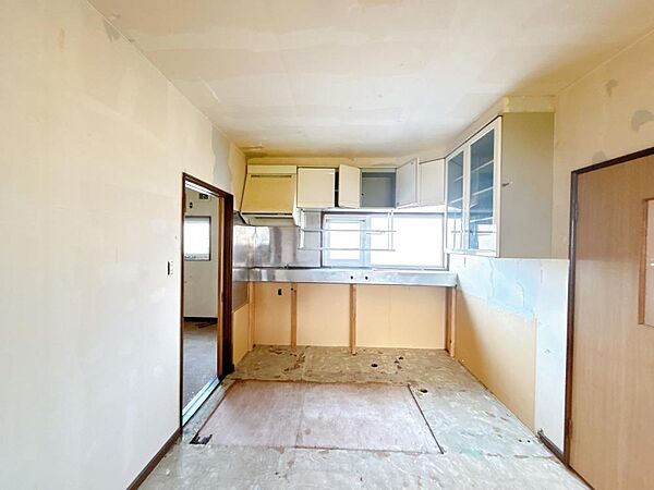 detached 北海道名寄市風連町仲町205-1
地図を見る