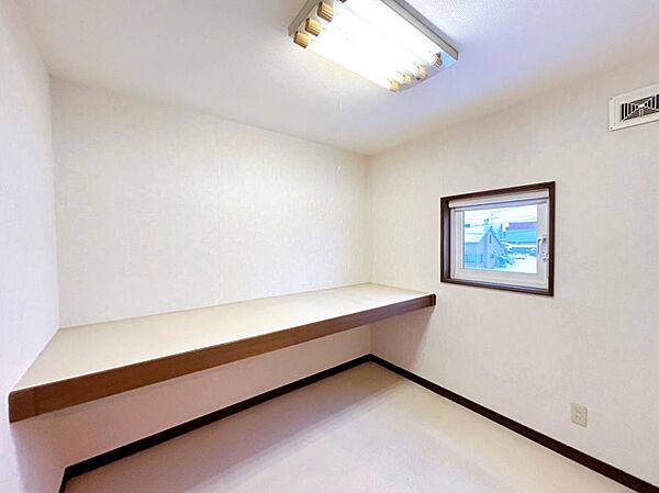 detached 北海道名寄市風連町仲町205-1
地図を見る