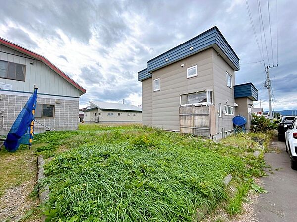 detached 北海道名寄市風連町仲町205-1
地図を見る