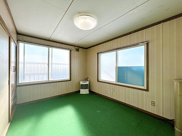 detached 北海道名寄市東五条南2丁目63-26
地図を見る