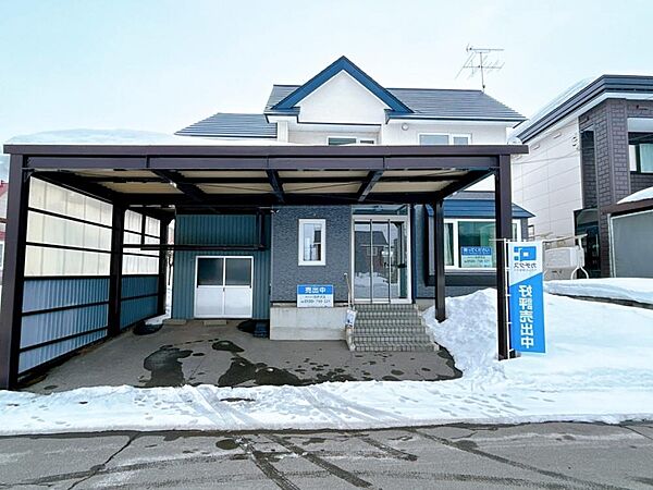 detached 北海道上川郡鷹栖町北一条3丁目13-5
地図を見る