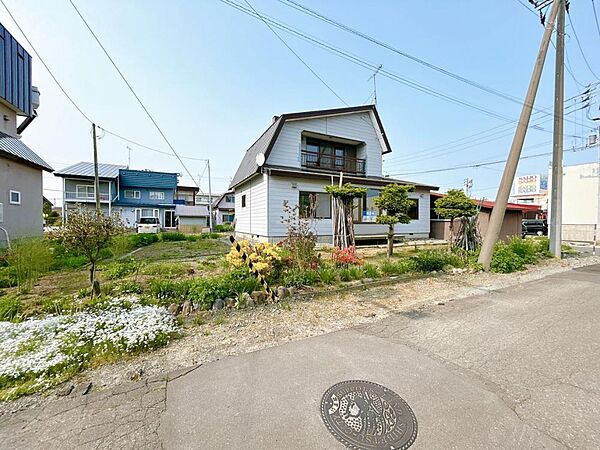 detached 北海道士別市西一条16丁目3141-229
地図を見る